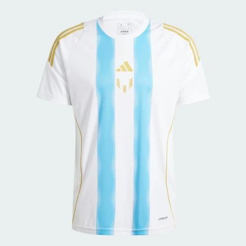 Argentina 2024 Pitch 2 Street Messi Entrenamiento